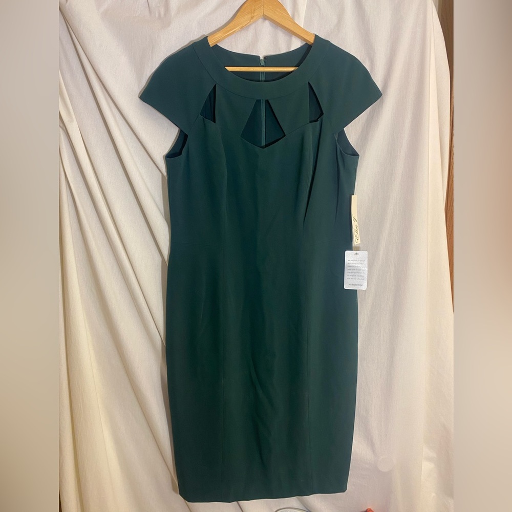 Eliza J women’s dress size 14. NWT